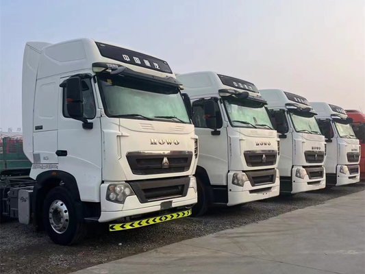 Χρησιμοποιούμενο Sino Truck Howo 10 τροχούς T7H Τρακτέρ κεφάλι άνθρωπος κινητήρα 480hp υψηλή καμπίνα στέγης με A / C