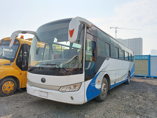 Χρήση λεωφορείου στην Αφρική Youngtong ZK6115 Διπλή πόρτα Στρίψιμο παράθυρο 47 θέσεις Ντίζελ κινητήρας A / C
