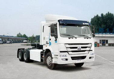 Το Sinotruck HOWO χρησιμοποίησε τα διεθνή φορτηγά, χρησιμοποιημένα ημι ρυμουλκά με τη μηχανή diesel 4x2