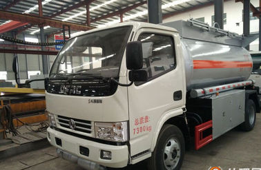 Χρησιμοποιημένα diesel φορτηγά καυσίμων 5 τόνοι - 16 τόνοι που φορτώνουν την ικανότητα με τα διαφορετικά πλαίσια εμπορικών σημάτων