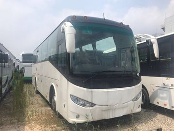 Το diesel χρησιμοποίησε το άσπρο έτος τρόπου το 2018 Drive 50 καθισμάτων RHD εμπορικών σημάτων Shenlong λεωφορείων λεωφορείων