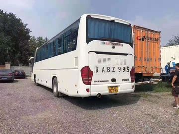 Yutong 6122 σειρές 55 άσπρα καθίσματα πολυτέλειας χρώματος έτους diesel LHD 2017 λεωφορείων λεωφορείων από δεύτερο χέρι καθισμάτων με την αυτόματη πόρτα