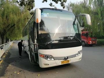 Άσπρα χρησιμοποιημένα χρώμα λεωφορεία 47 Yutong καλή συνθήκη λεωφορείων Yutong diesel έτους καθισμάτων 2013