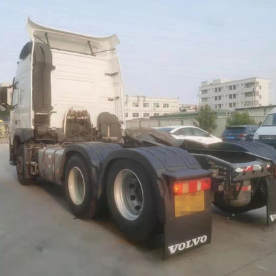 Χρησιμοποιημένο FM VOLV Ο 420 βαρέων καθηκόντων ρυμουλκό φορτίου τρακτέρ φορτηγών 440HP 460HP 6x4