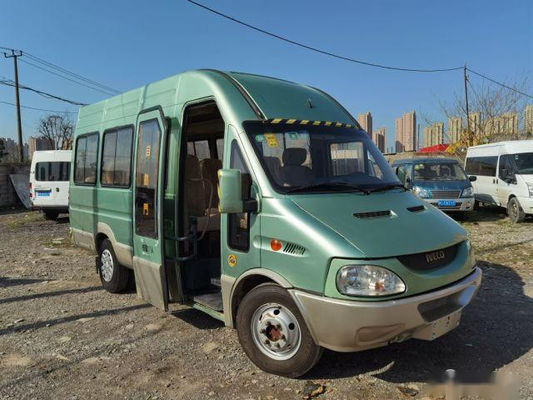 Χρησιμοποιημένο μίνι λεωφορείο 17 IVECO 2.8T εμπορικών σημάτων καθισμάτων ηλεκτρικό ευρώ ΙΙΙ πυλών μηχανών diesel
