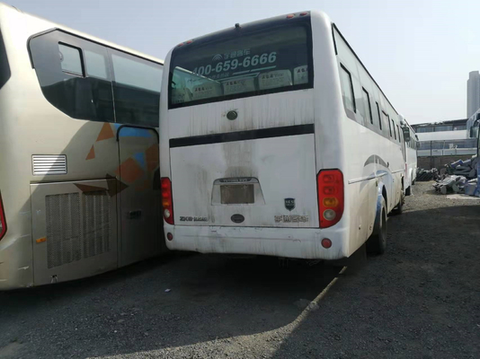 Το ευρο- λεωφορείο 4 χρησιμοποίησε τη μηχανή Yuchai λεωφορείων επιβατών χεριών λεωφορείων 45seats δεύτερος Yutong